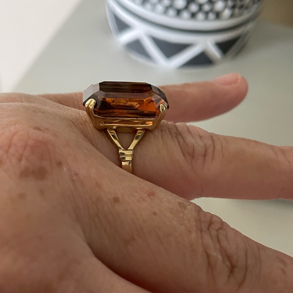 Vintage Avon Large Smoky Lustre Brown Orange Topaz Faux 1970s size 8.5 Goldtone - Picture 8 of 8